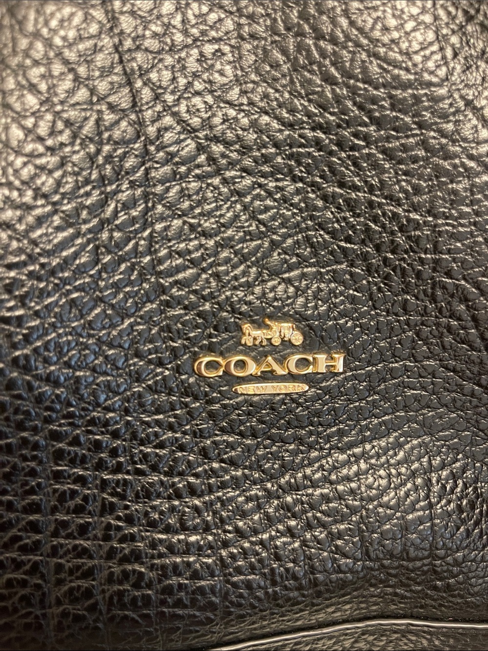 Coach Black Pebbled Leather Shoulder Bag with Gold Hardware - Picture 6 of 7